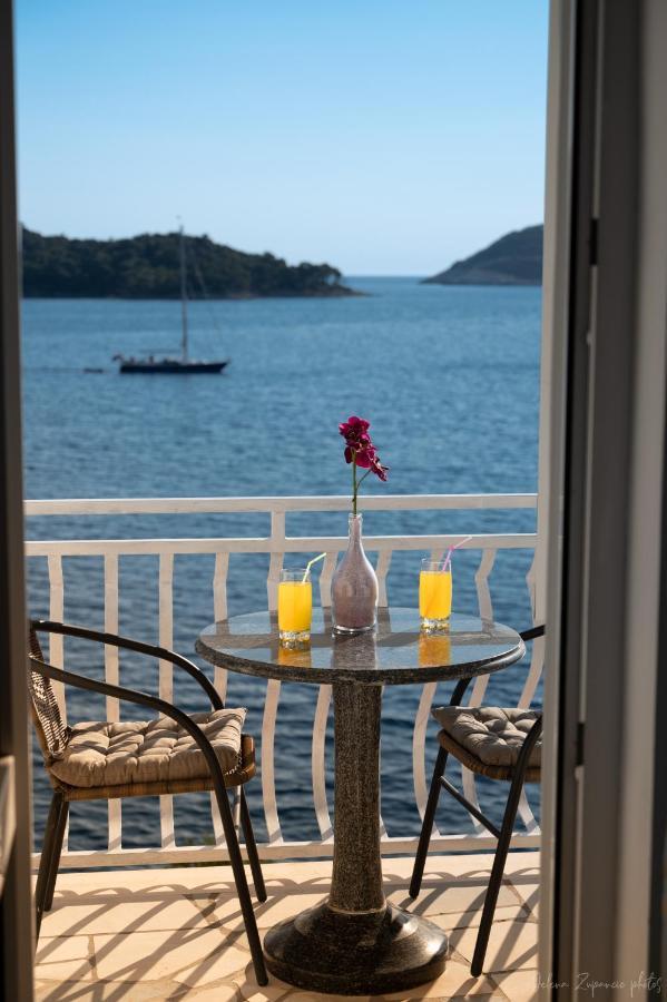 Apartments Lastovo Silic Exterior foto